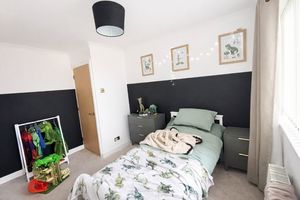 Photo 9- click for photo gallery